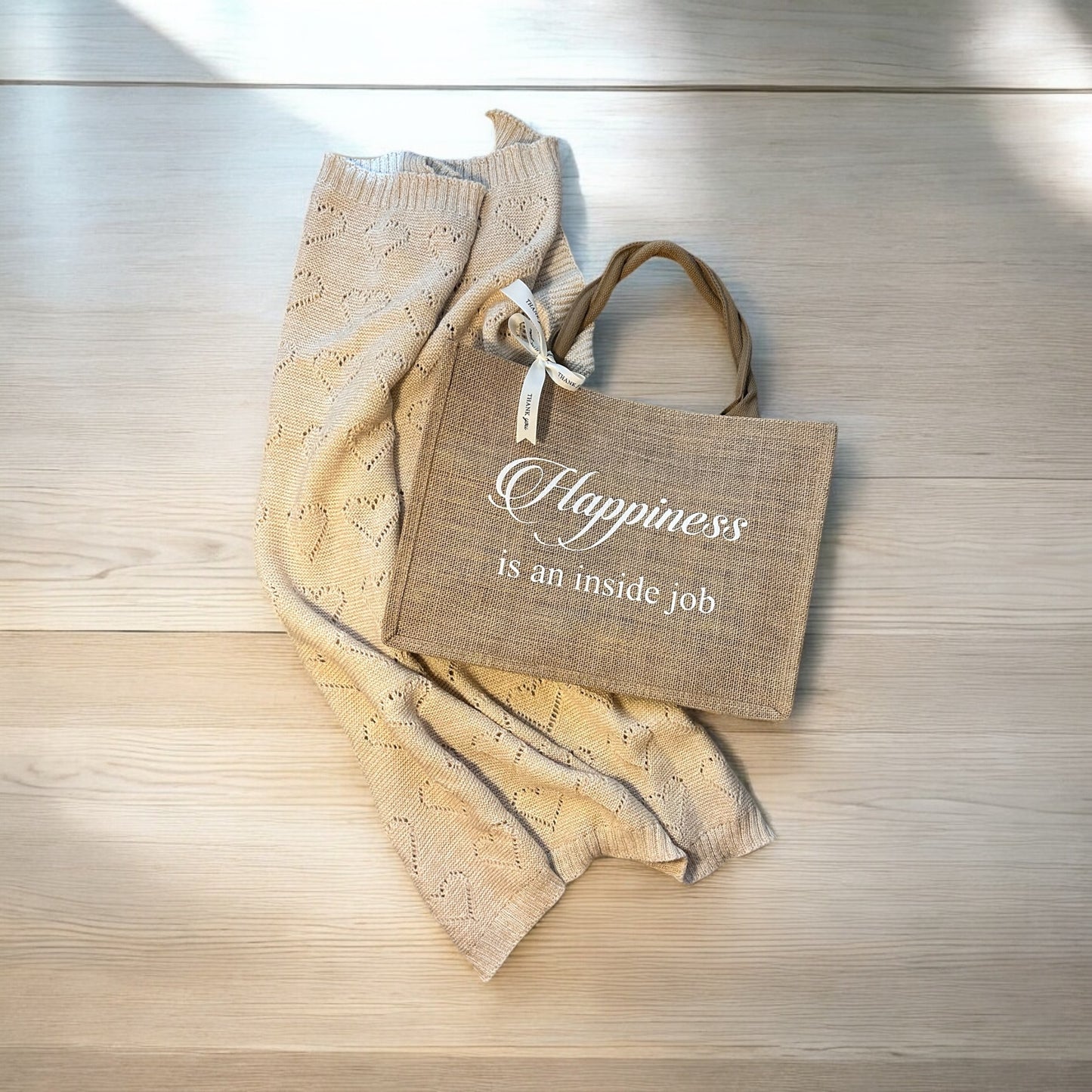 L25-06 Deine personalisierte Jutetasche „Happiness is an inside job“